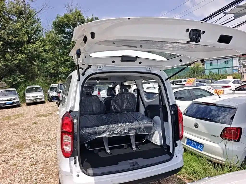 Wuling Hongguang New Energy 2025 Range-Extended Hybrid 50km Comfort Model — миниатюра 19