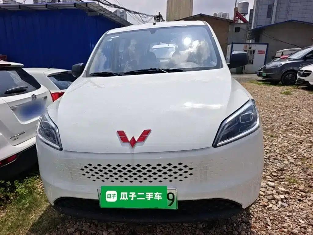 Wuling Hongguang New Energy 2025 Range-Extended Hybrid 50km Comfort Model — миниатюра 3