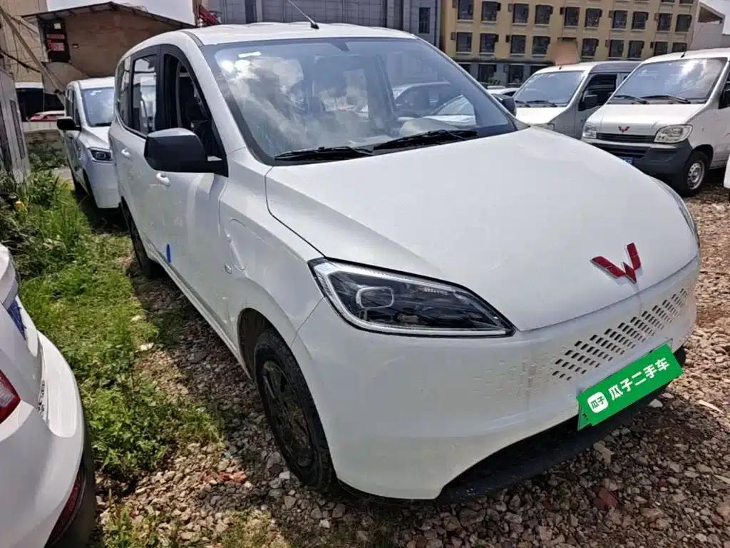 Wuling Hongguang New Energy 2025 Range-Extended Hybrid 50km Comfort Model — миниатюра 4