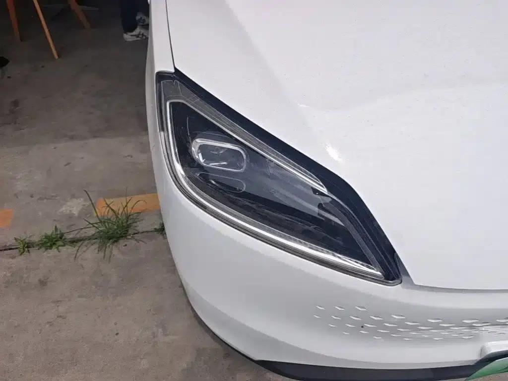 Wuling Hongguang New Energy 2025 Range-Extended Hybrid 50km Practical Model — миниатюра 13