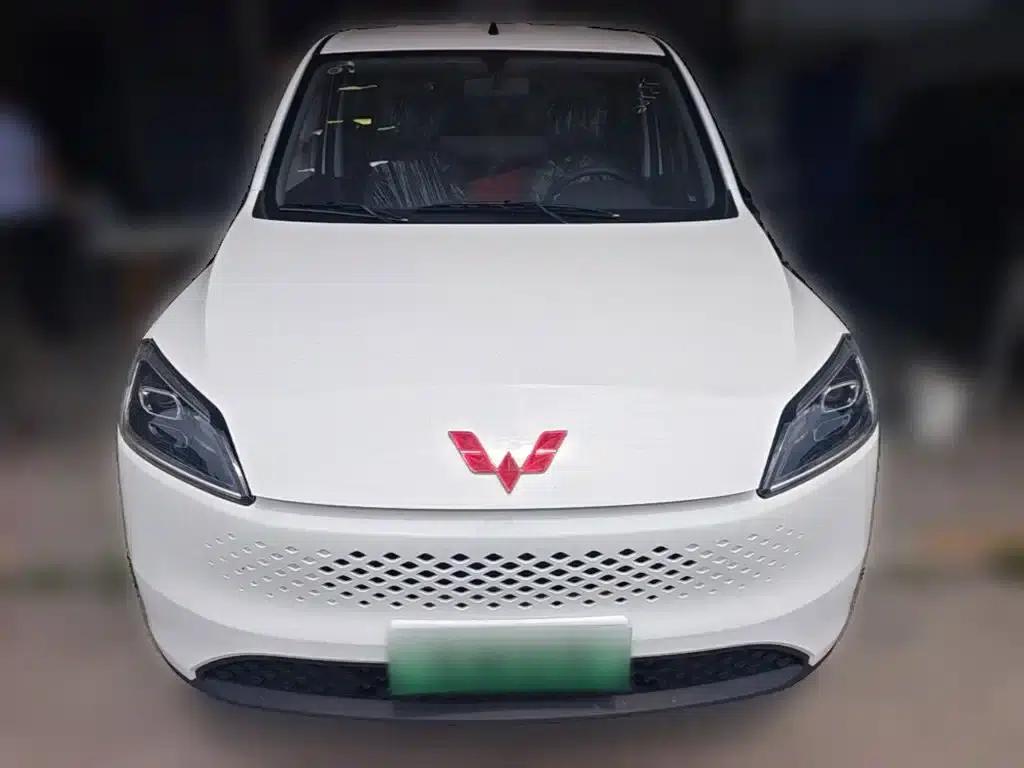 Wuling Hongguang New Energy 2025 Range-Extended Hybrid 50km Practical Model — миниатюра 5