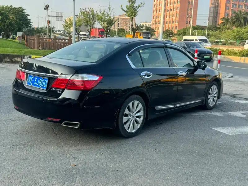 2014 Honda Accord 2.4L EX Luxury Edition — миниатюра 6