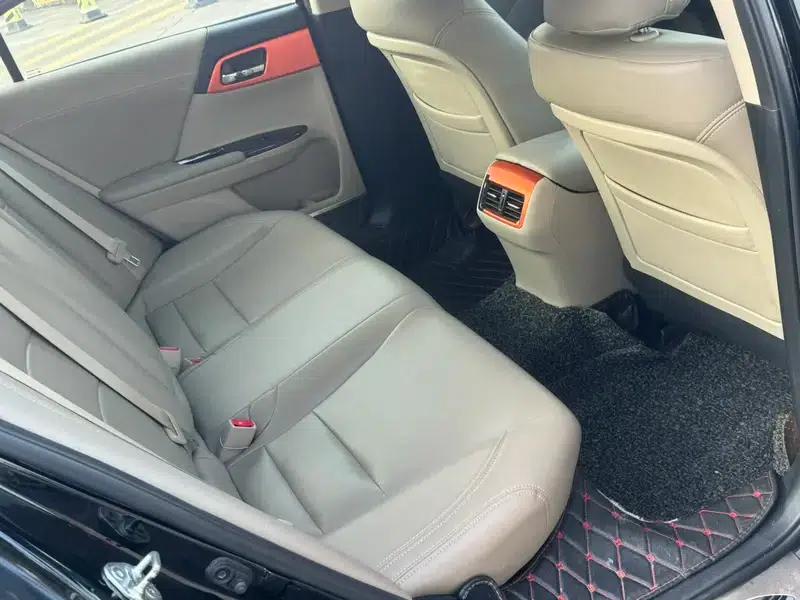 2014 Honda Accord 2.4L EX Luxury Edition — миниатюра 7