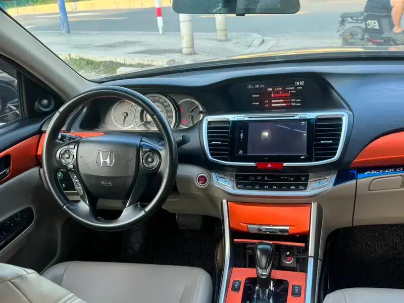 2014 Honda Accord 2.4L EX Luxury Edition — миниатюра 9