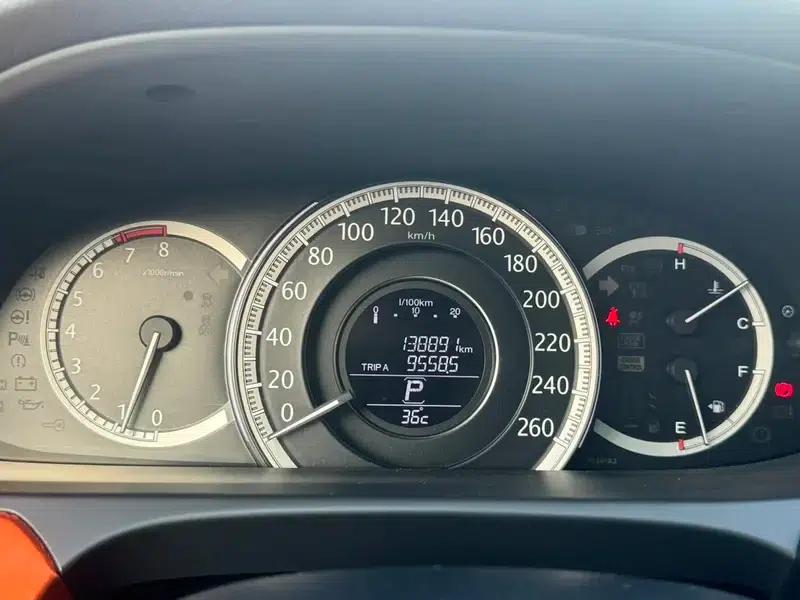 2014 Honda Accord 2.4L EX Luxury Edition — миниатюра 10