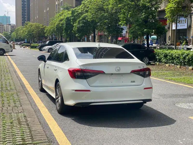 2022 Civic 240TURBO CVT Sport Edition — миниатюра 4