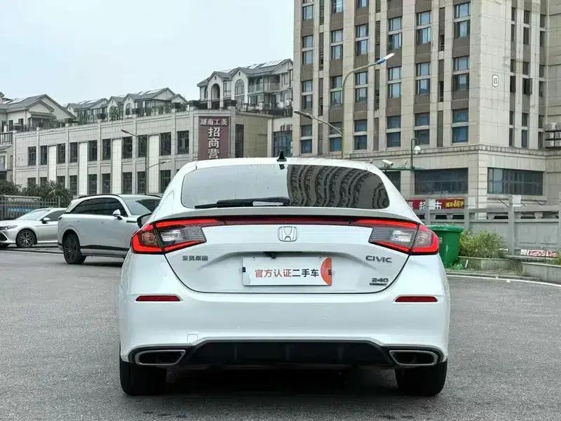 2023 Civic Hatchaback 240TURBO CVT Extreme Edition — миниатюра 5