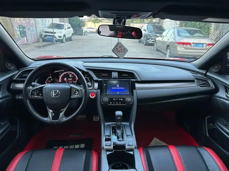 Civic 2020 HATCHBACK 220TURBO CVT Trendy and Cool — миниатюра 11
