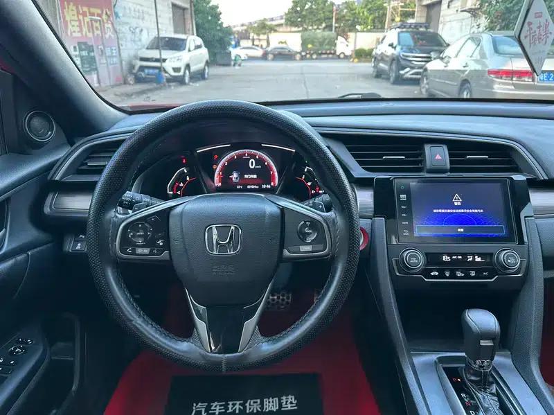 Civic 2020 HATCHBACK 220TURBO CVT Trendy and Cool — миниатюра 12