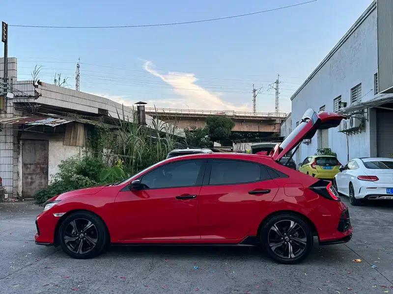Civic 2020 HATCHBACK 220TURBO CVT Trendy and Cool — миниатюра 4