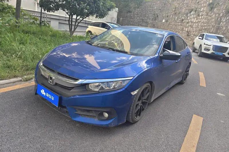 2016 Civic 220TURBO CVT Luxury Edition — миниатюра 1