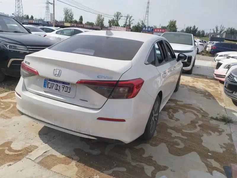 2023 Civic 240TURBO CVT Sport Edition — миниатюра 4