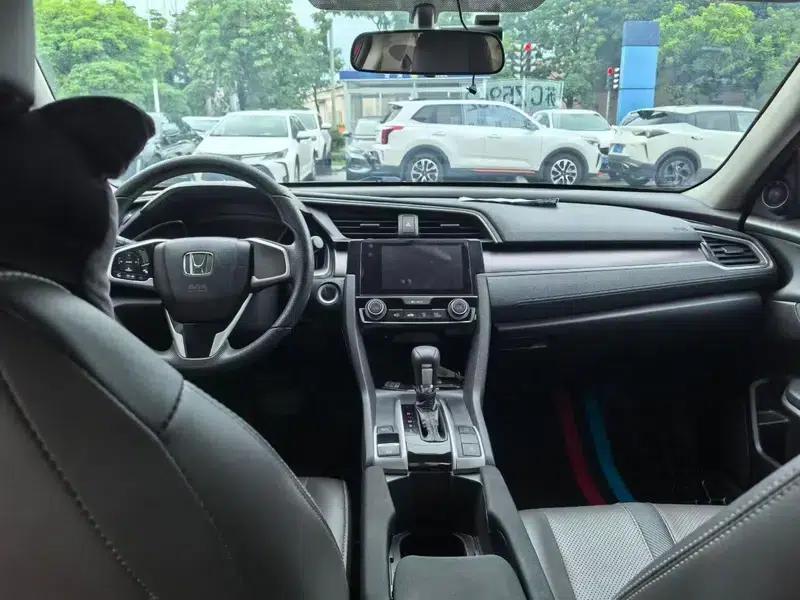 2016 Civic 220TURBO CVT Luxury Edition — миниатюра 8