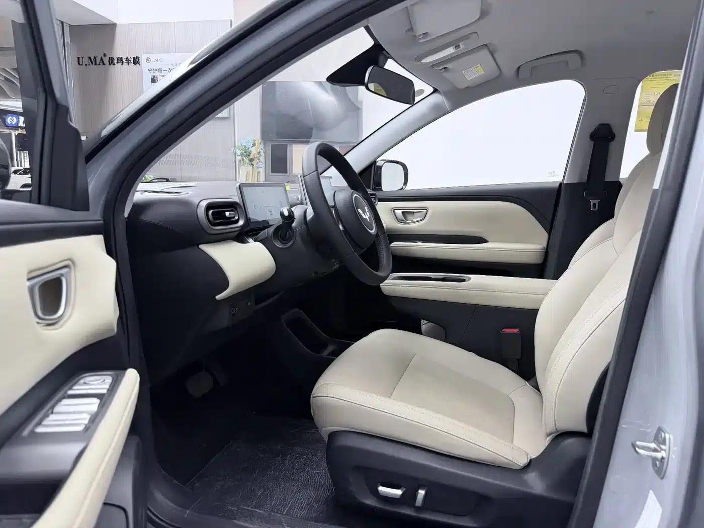 Wuling Bingo PLUS 2024 Model 401km Flagship Edition Four-Seater — миниатюра 9