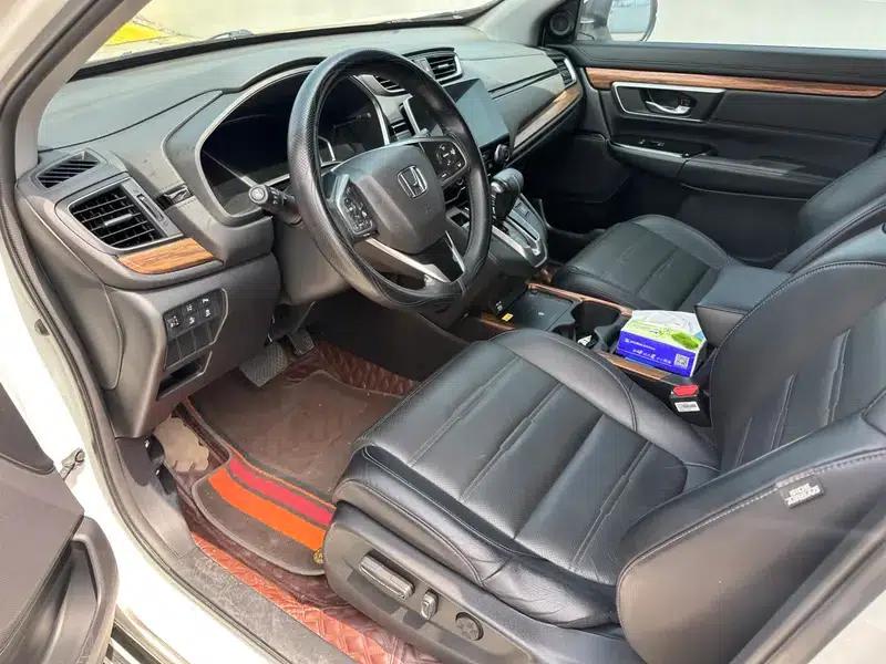 Honda CR-V 2021 240TURBO CVT 2WD Fashion Edition — миниатюра 8