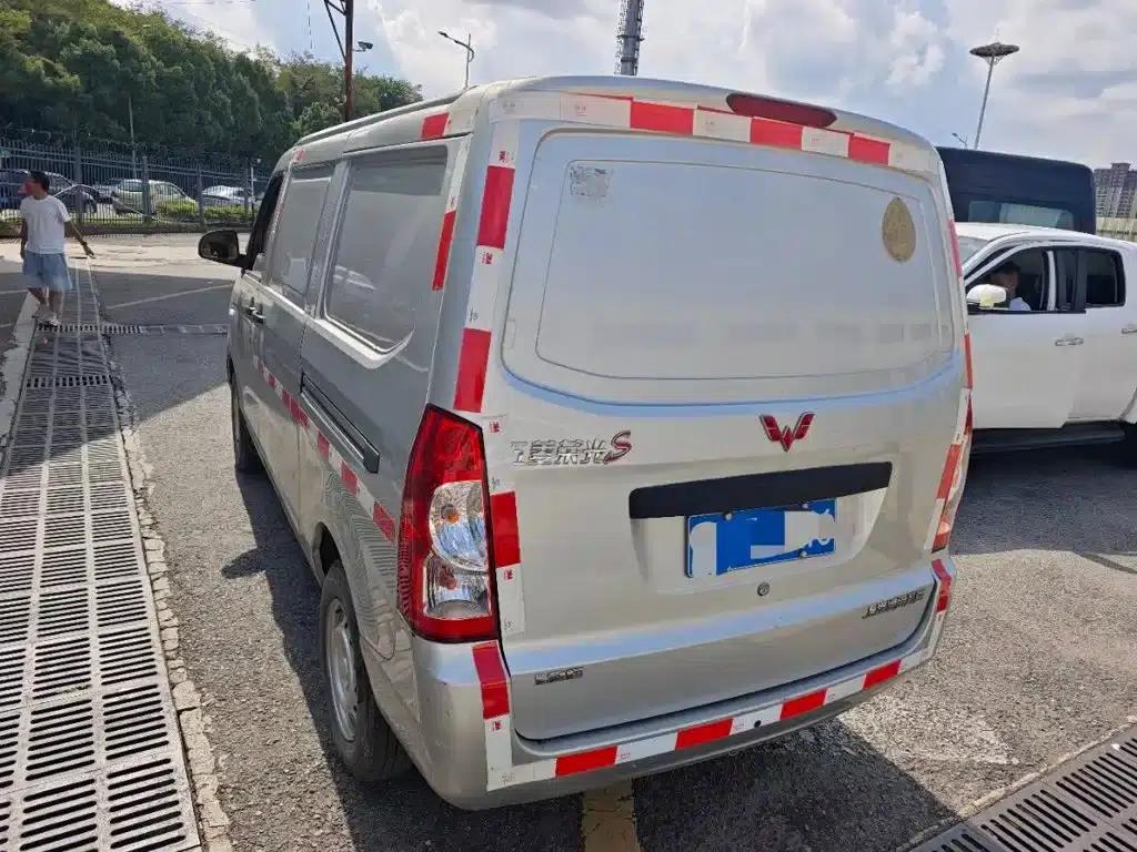 Wuling Rongguang S 2021 1.2L Basic 2-Seater with Closed Windows (LSI) — миниатюра 2