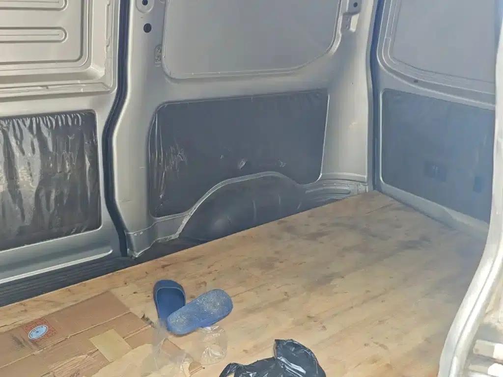 Wuling Rongguang S 2021 1.2L Basic 2-Seater with Closed Windows (LSI) — миниатюра 3