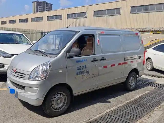 Wuling Rongguang S 2021 1.2L Basic 2-Seater with Closed Windows (LSI)