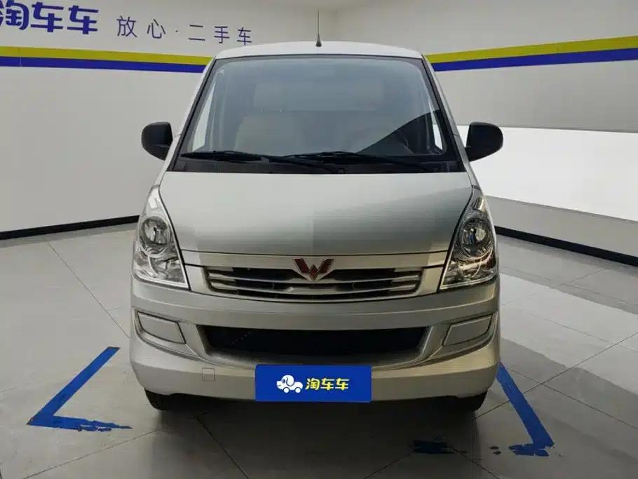 Wuling Rongguang S 2023 1.5L Basic Model 5/7 Seats — миниатюра 2
