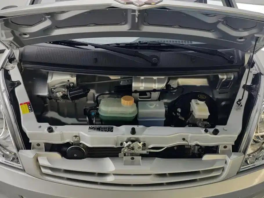 Wuling Rongguang S 2023 1.5L Basic Model 5/7 Seats — миниатюра 10