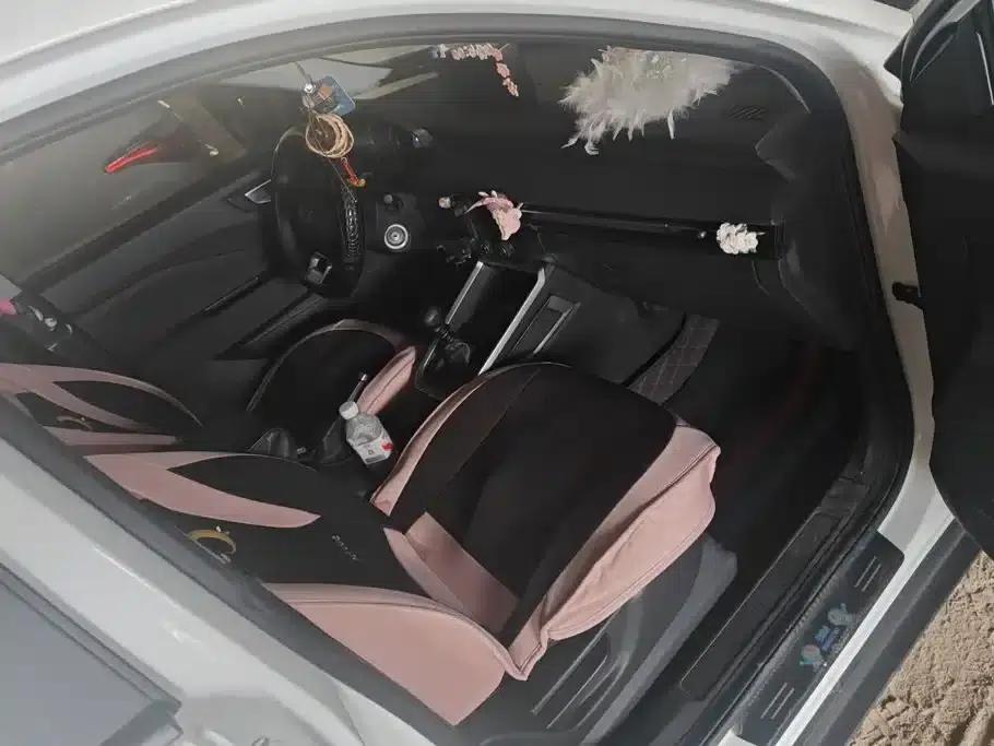 Wuling Xingchi 2022 1.5L Manual Freestyle — миниатюра 8