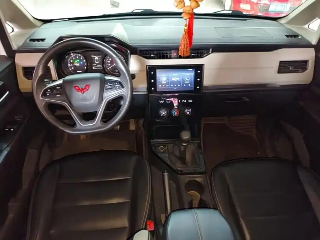 Wuling Journey 2021 1.5T Manual Deluxe Edition — миниатюра 10