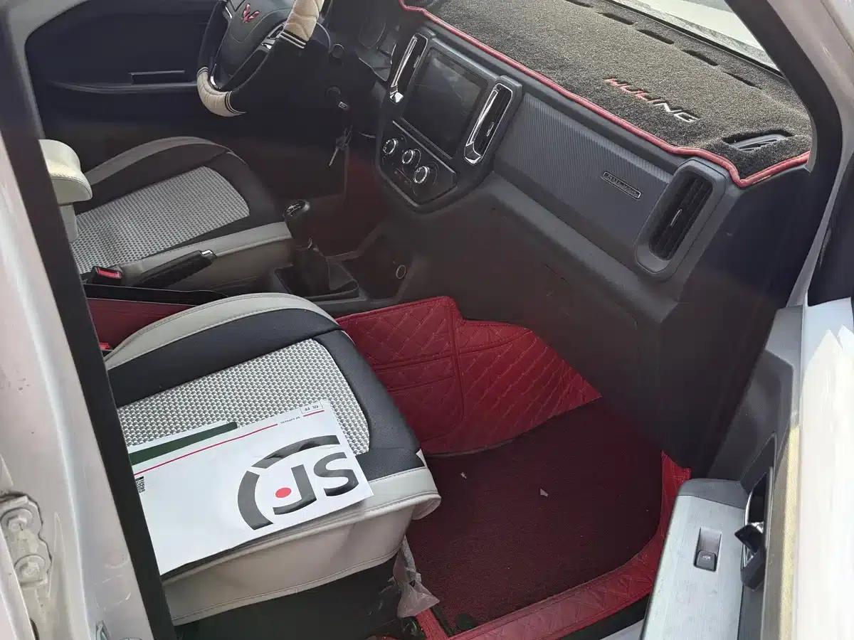 Wuling Conqueror 2021 1.5L Pioneer Edition LAR — миниатюра 4
