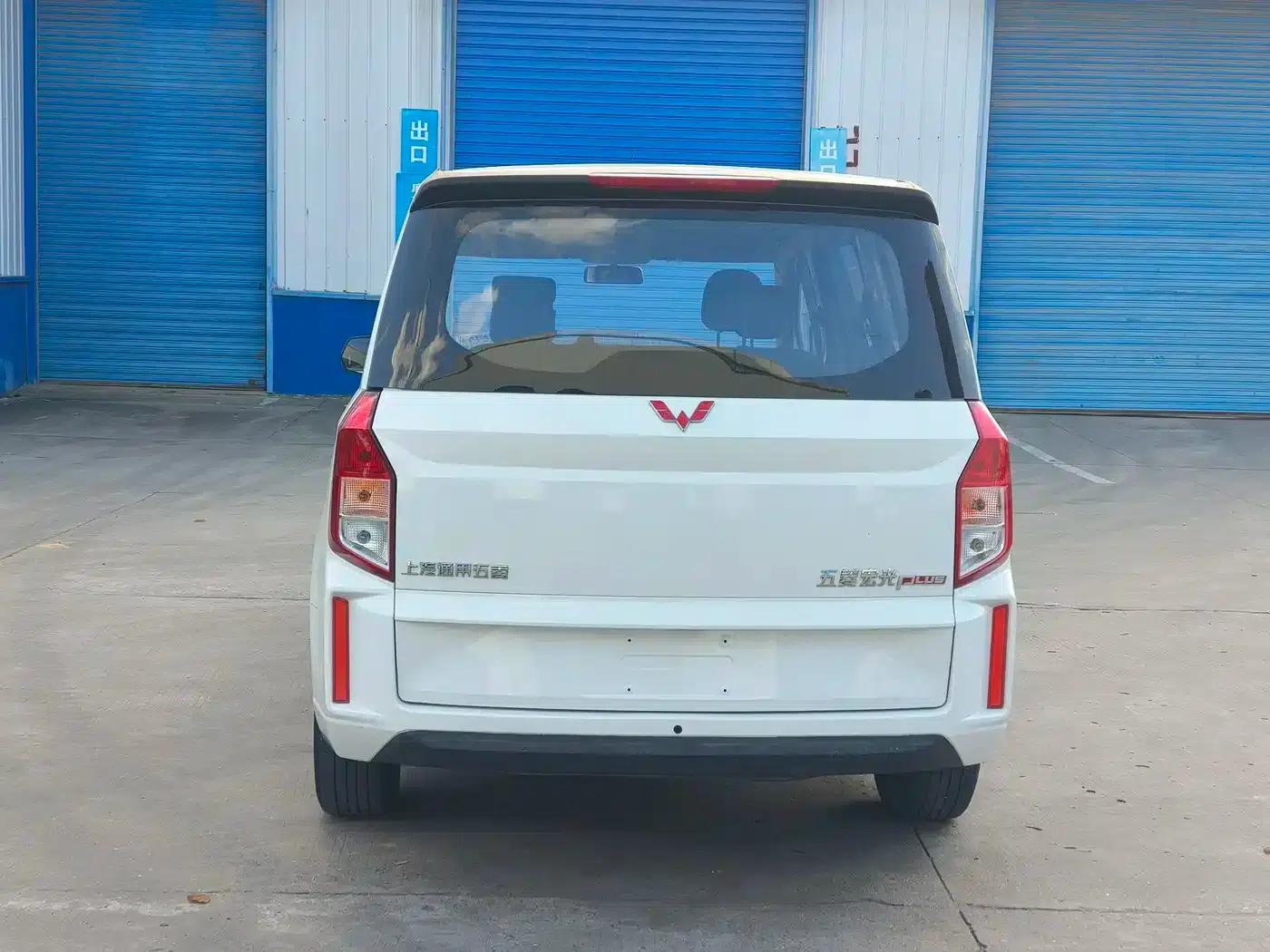 Wuling Hongguang PLUS 2020 1.5L Manual Standard 5-Seater — миниатюра 5