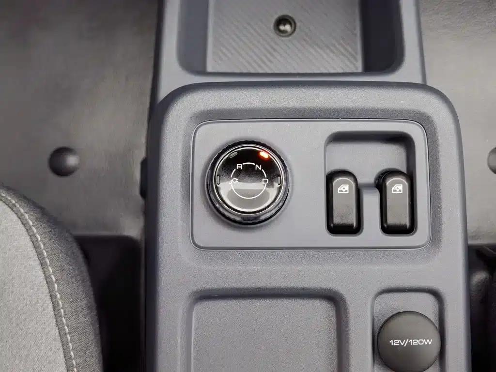 Wuling Yangguang 2024 Model 300km Comfort Bus Version 75kW — миниатюра 13