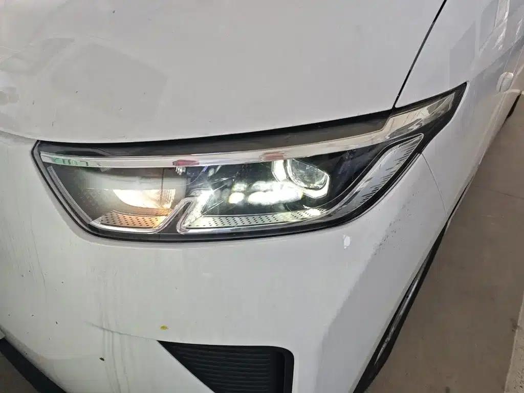 Wuling Yangguang 2025 400km/h Bus Comfort Edition — миниатюра 18
