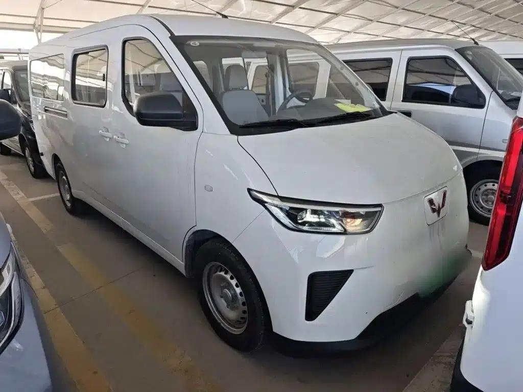 Wuling Yangguang 2025 400km/h Bus Comfort Edition — миниатюра 22