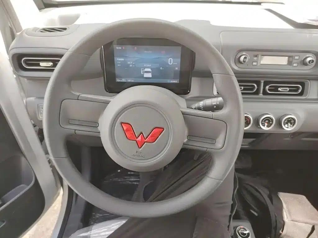 Wuling Sunshine New Energy 2025 Model 305km/h Progressive Edition — миниатюра 11