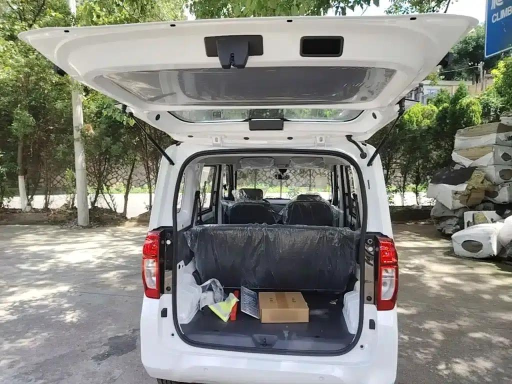 Wuling Sunshine New Energy 2025 Model 305km/h Progressive Edition — миниатюра 19