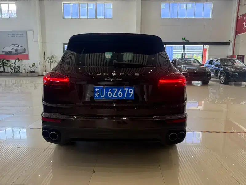 Cayenne 2016 Cayenne Platinum Edition 3.0T — миниатюра 5