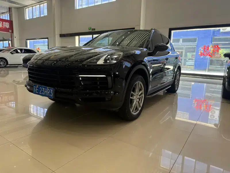 2022 Cayenne 3.0T Platinum Edition — миниатюра 1