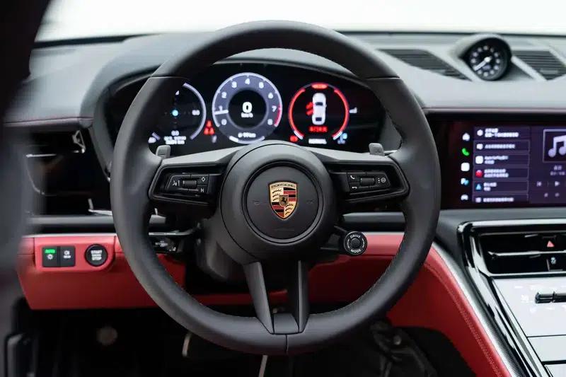 2025 Panamera 2.9T Automatic Rear-Wheel Drive 4-Seat Factory Custom Edition — миниатюра 18