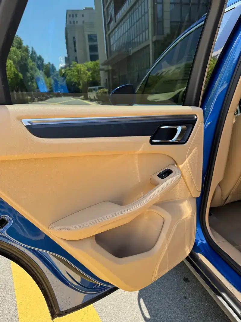 2017 Macan 2.0T — миниатюра 17