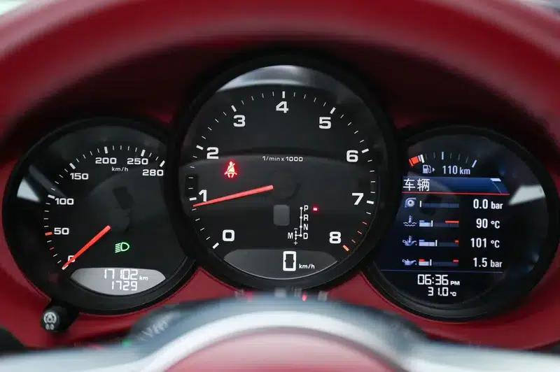 2023 Porsche 718 Boxster 2.0T — миниатюра 11