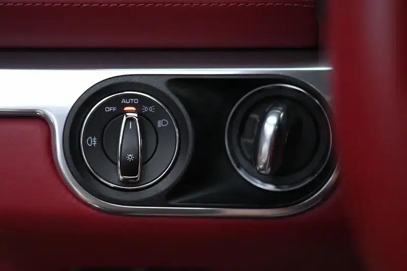 2023 Porsche 718 Boxster 2.0T — миниатюра 6