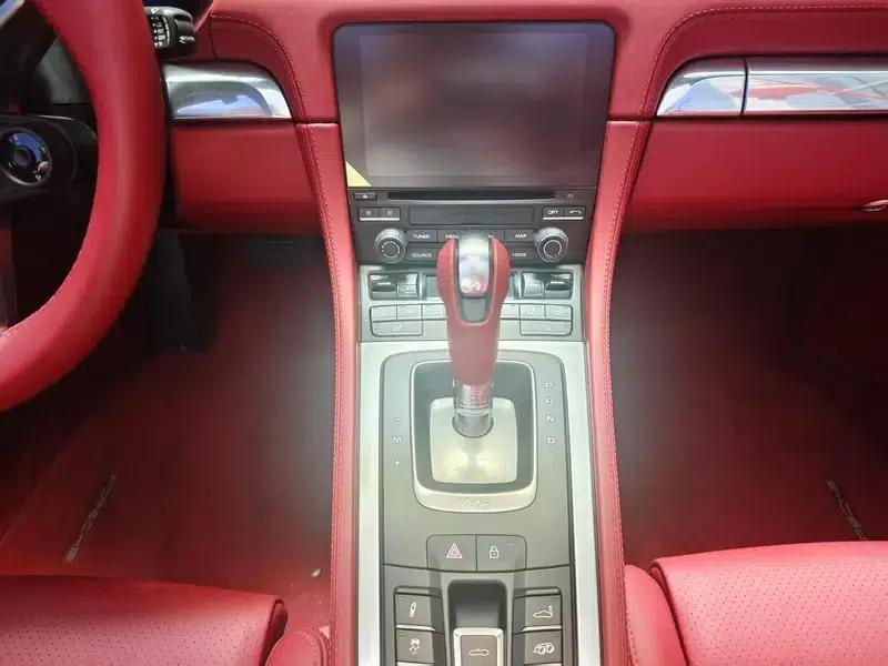 2022 Porsche 718 Boxster 2.0T — миниатюра 14