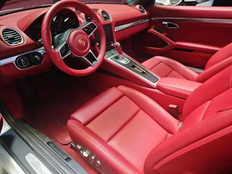 2022 Porsche 718 Boxster 2.0T — миниатюра 16