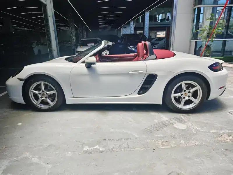 2022 Porsche 718 Boxster 2.0T — миниатюра 4