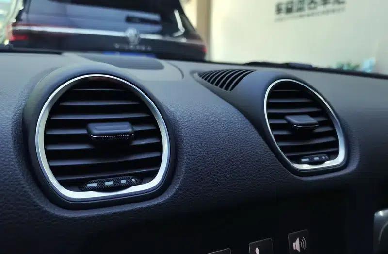 2018 Porsche 718 Boxster 2.0T — миниатюра 13