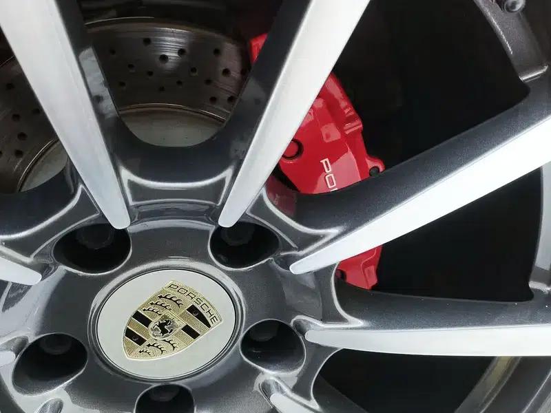 2018 Porsche 718 Boxster 2.0T — миниатюра 20