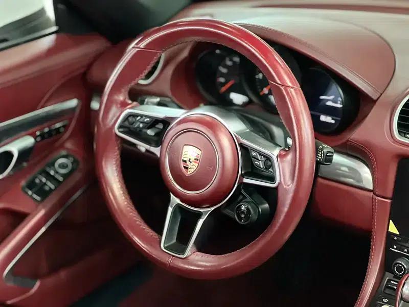 2018 Porsche 718 Boxster 2.0T — миниатюра 13