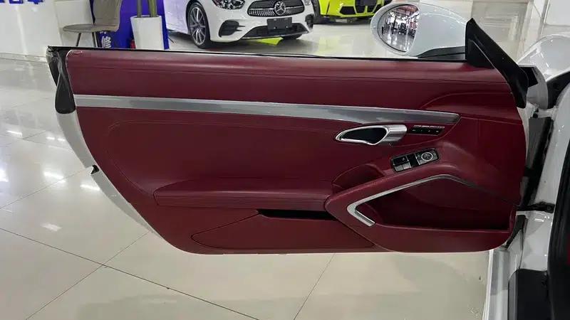2018 Porsche 718 Boxster 2.0T — миниатюра 7