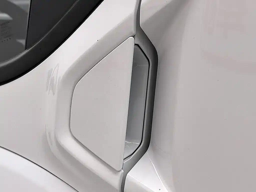 Wuling NanoEV 2021 Fun Edition — миниатюра 18