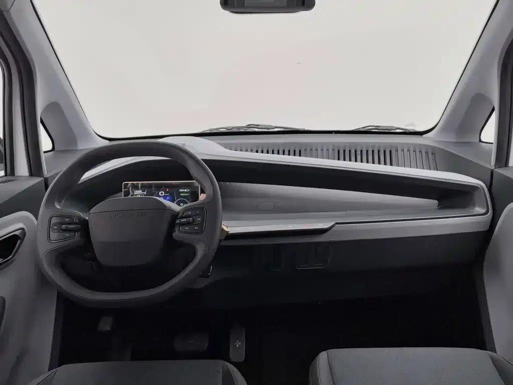 Wuling NanoEV 2021 Fun Edition — миниатюра 5