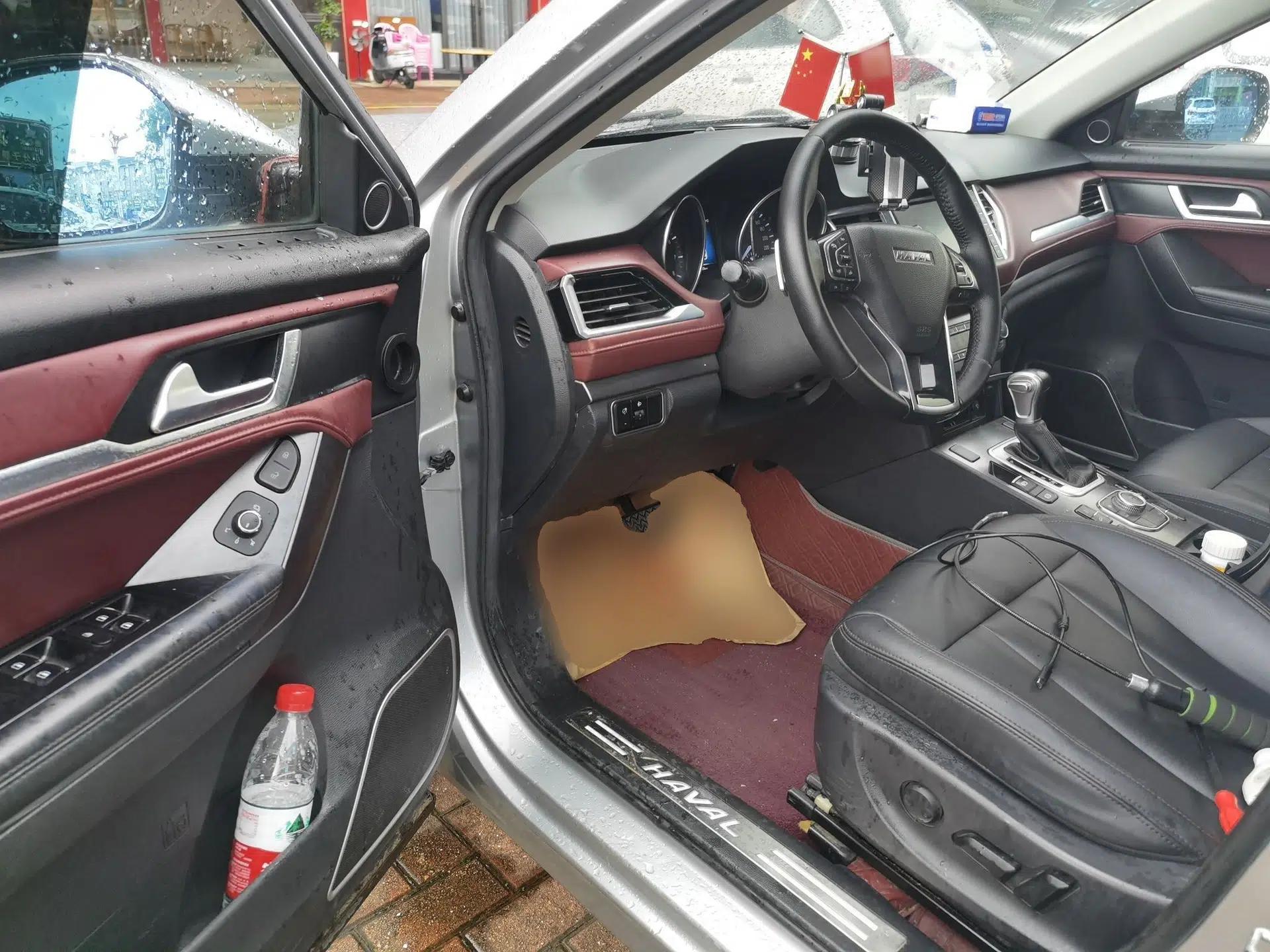 Haval H6 Coupe 2018 Red-Label 1.5T Automatic Two-Wheel Drive Ultra-Luxury Model — миниатюра 16