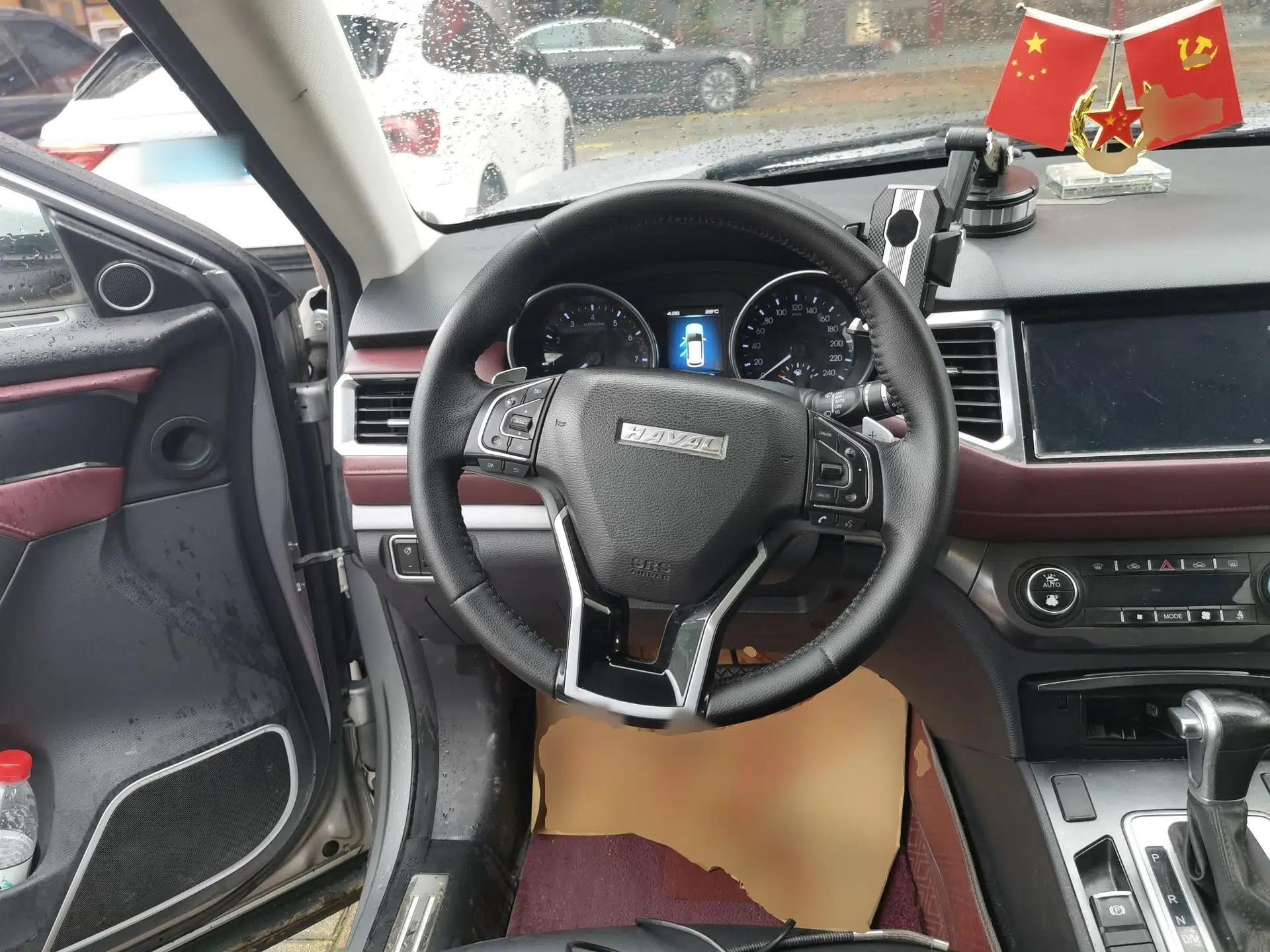 Haval H6 Coupe 2018 Red-Label 1.5T Automatic Two-Wheel Drive Ultra-Luxury Model — миниатюра 10
